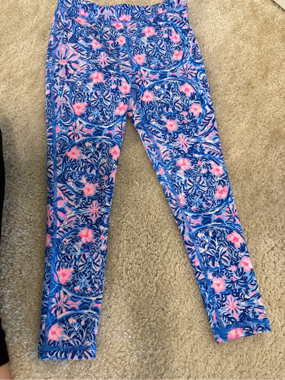 Lilly Pulitzer Blue & Pink Medallion Print Leggings